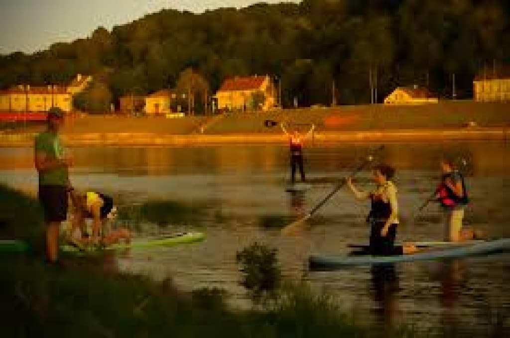 Night paddle boat tour in Molėtai