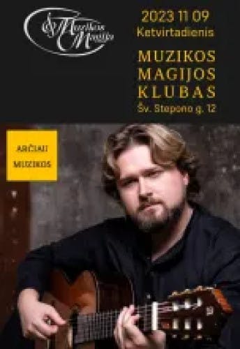 Su gitara aplink pasaulį su Mindaugu Stumbru poster